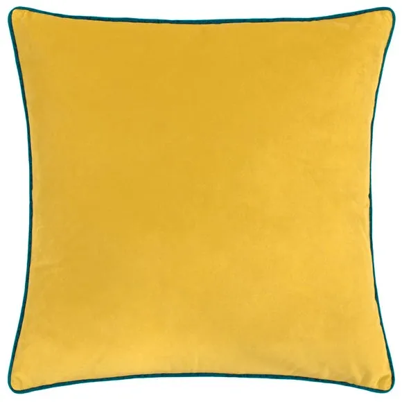 Furn. Square Cushion 2