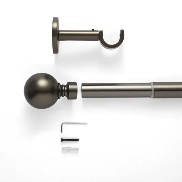 Ashton Extendable Metal Curtain Pole 3