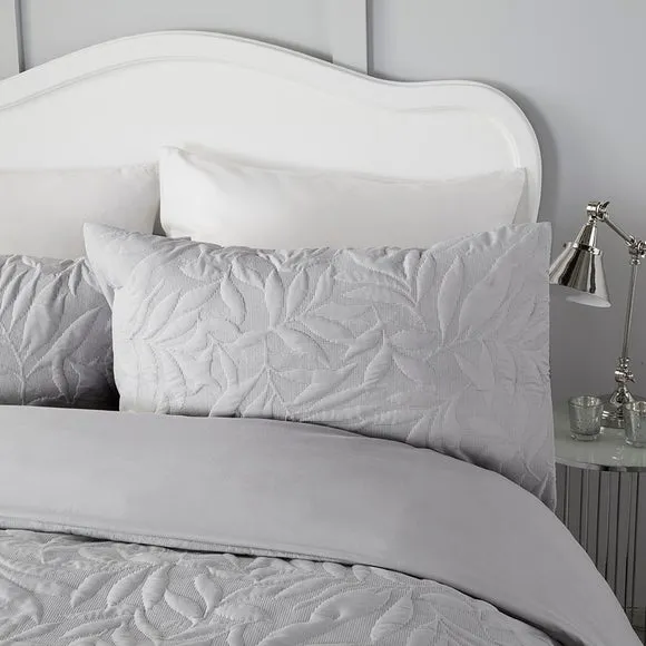 Luana 3D Floral Duvet Cover and Pillowcase Set 2