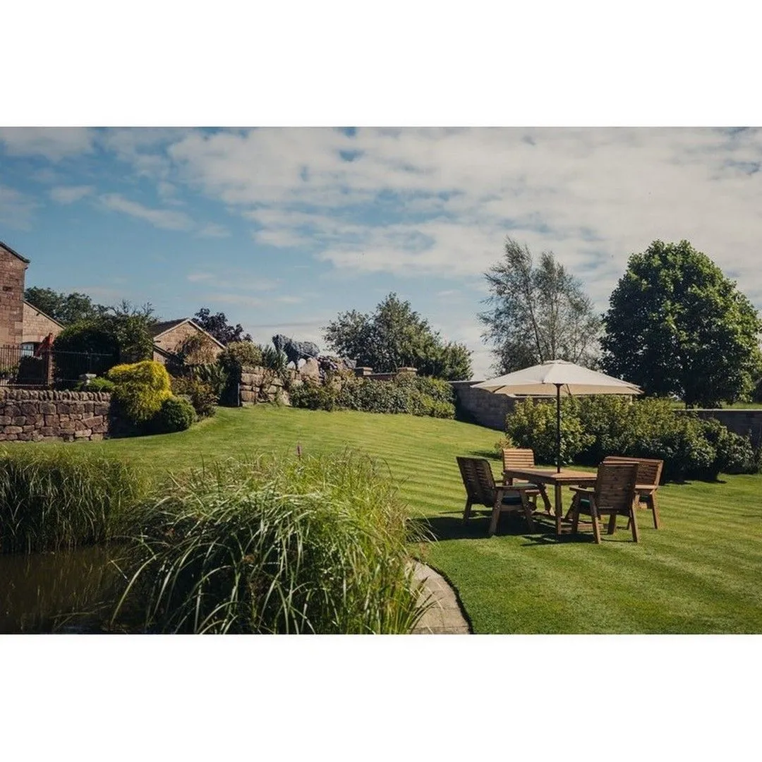 Churnet Valley Garden Furniture Ltd Valley Set 2XC 2XB Set - Min. Assembly Required - Set of Cushions Inc in Brown 2