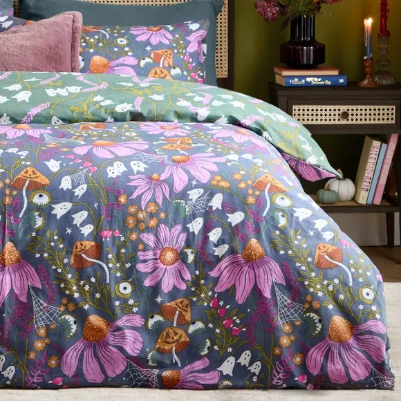 furn. Ghoul Gardens Polycotton Duvet Cover & Pillowcase Set 4