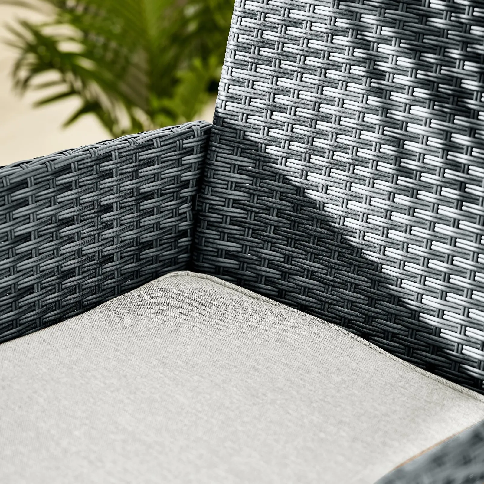 FurnitureboxUK Barbados Rattan Outdoor Garden Dining Set, PE Rattan & Cushions, 4 Chairs 1 Square Glass Top Outdoor Table in Grey 6