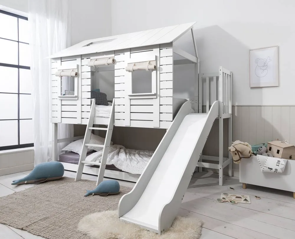 Nöa and Nani Christopher Treehouse Midsleeper Bed with Slide in White 3