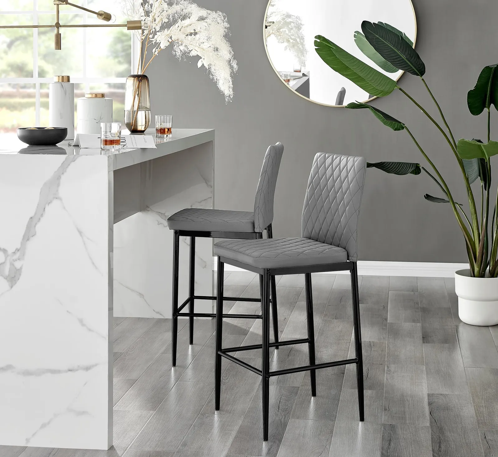 FurnitureboxUK Set of 2 Milan Hatched Faux Leather Padded Counter Stools With Black Metal Legs in Grey 2
