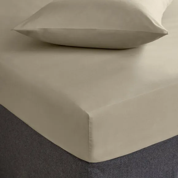 Fogarty Soft Touch Fitted Sheet 1