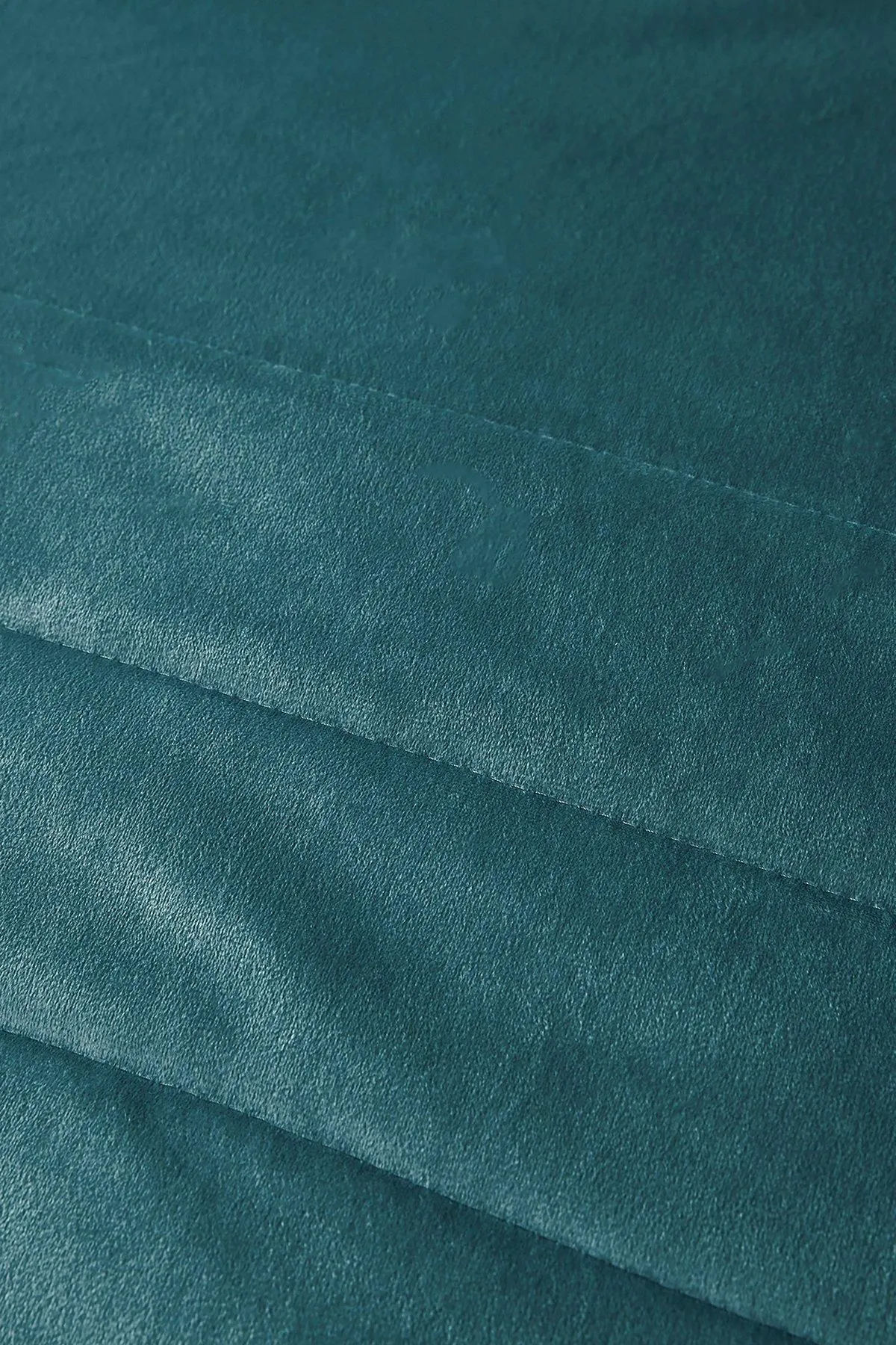 Laurence Llewelyn-Bowen 'Chic' Luxury Soft Velvet Frame Stitched Warm & Cosy Bedspread in Teal 2