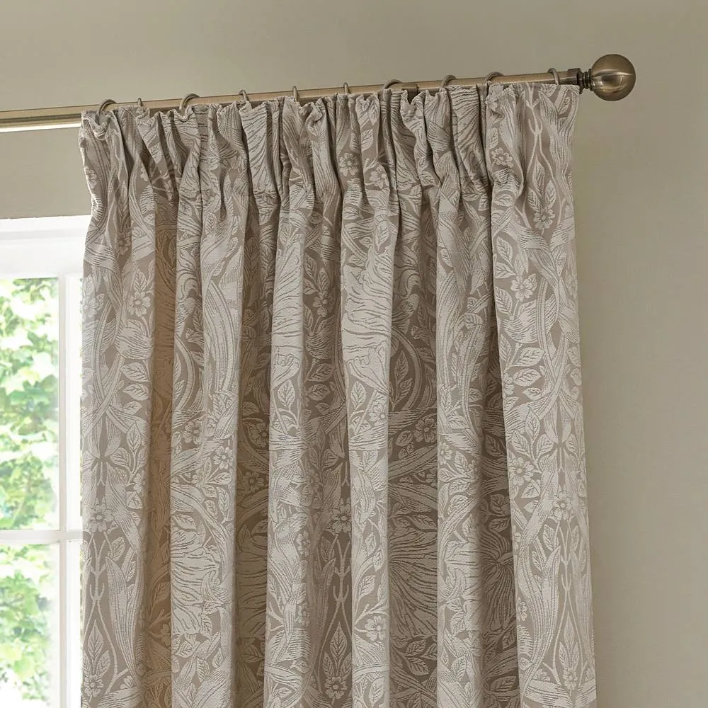 Morris & Co Pimpernel Jacquard Fully Lined Pencil Pleat Curtains in Cream 3