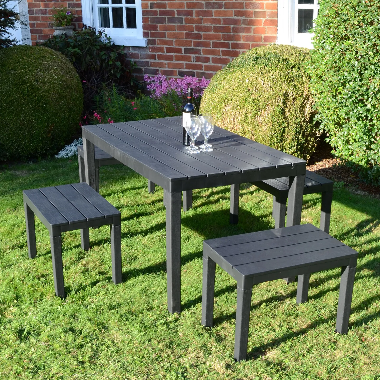 Trabella Roma 4 Seater Bench Rectangular Dining Set 1