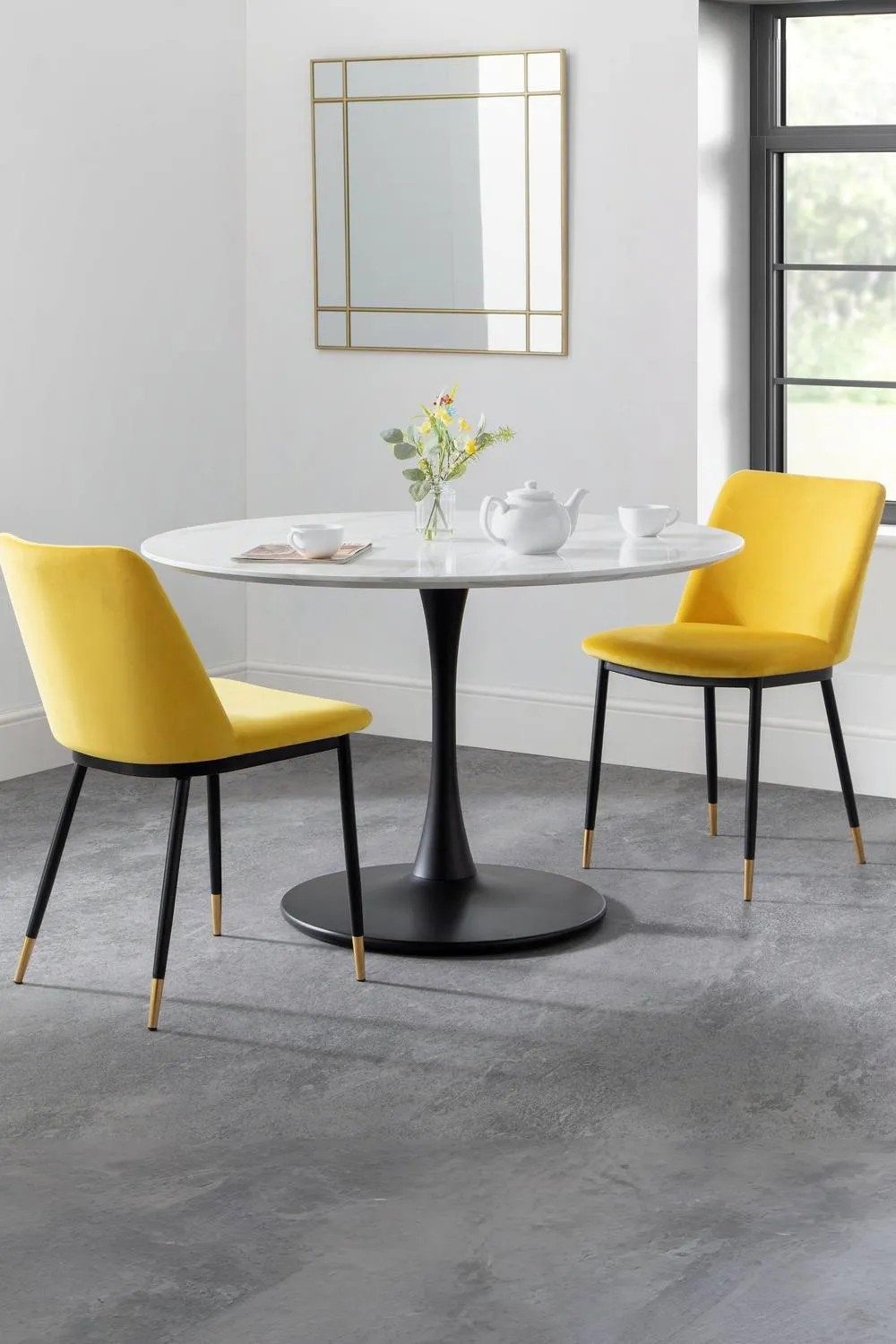 Julian Bowen Holland Round Pedestal 4 Seater Dining Table in White 4