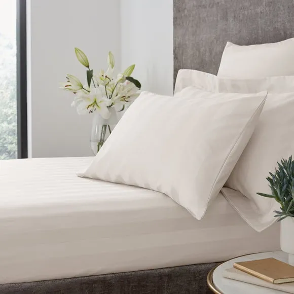 Hotel Stripe 230 Thread Count 100% Cotton Fitted Sheet