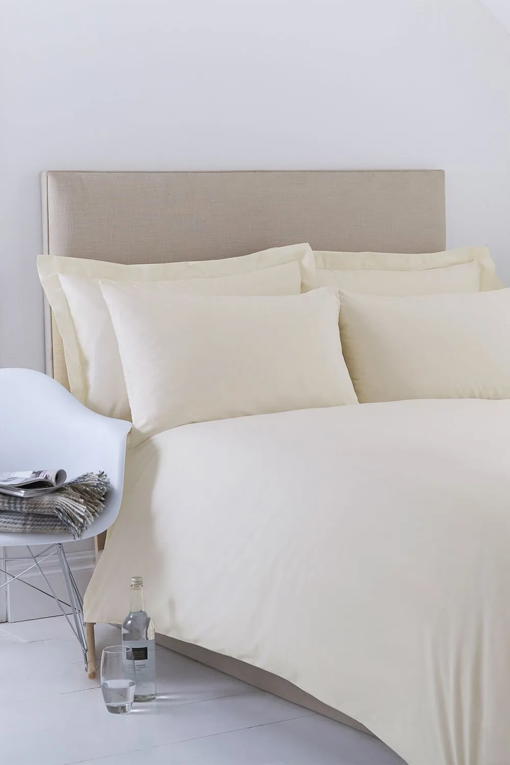Martex Poetry Plain Dyed Duvet Cover Set in Ivory 1