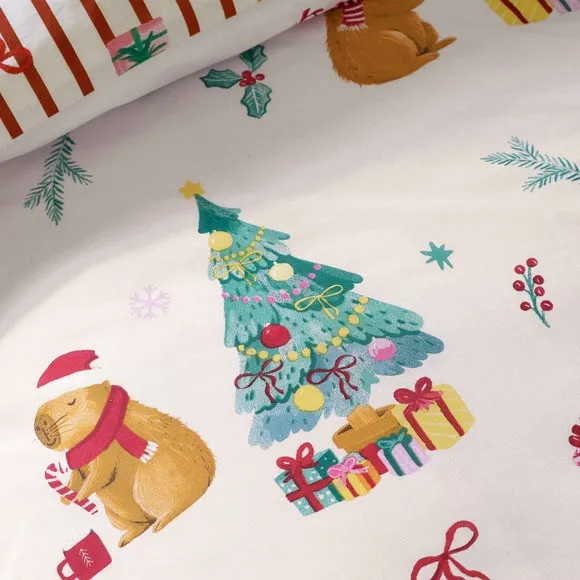 Catherine Lansfield Capy Christmas Duvet Cover & Pillowcase Set 4