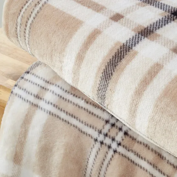 Catherine Lansfield Kelso Check Throw Blanket 130cm x 170cm 4