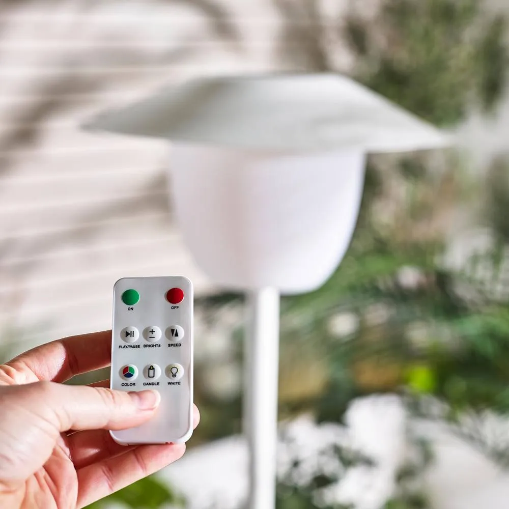 FurnitureboxUK Veya White Solar Outdoor Floor Light 3