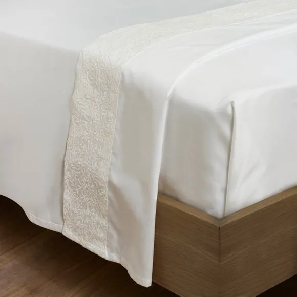 Dorma Elmley Embroidered 100% Cotton Flat Sheet 2