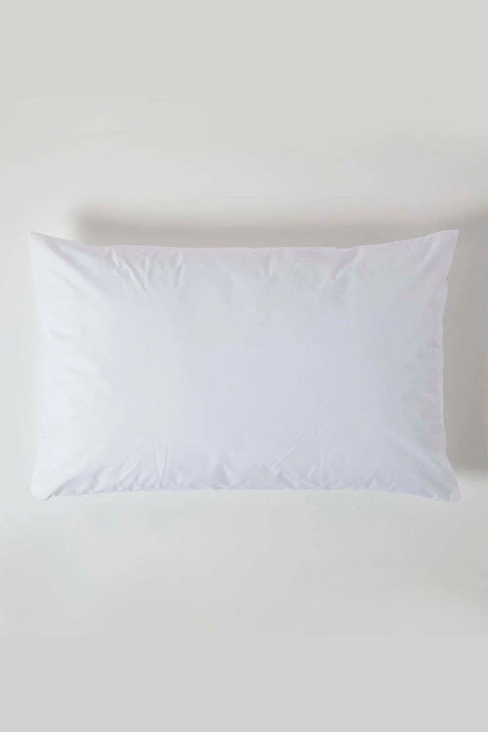 Homescapes Waterproof Pillow Protectors Standard Size, Pack of 4 in White 5
