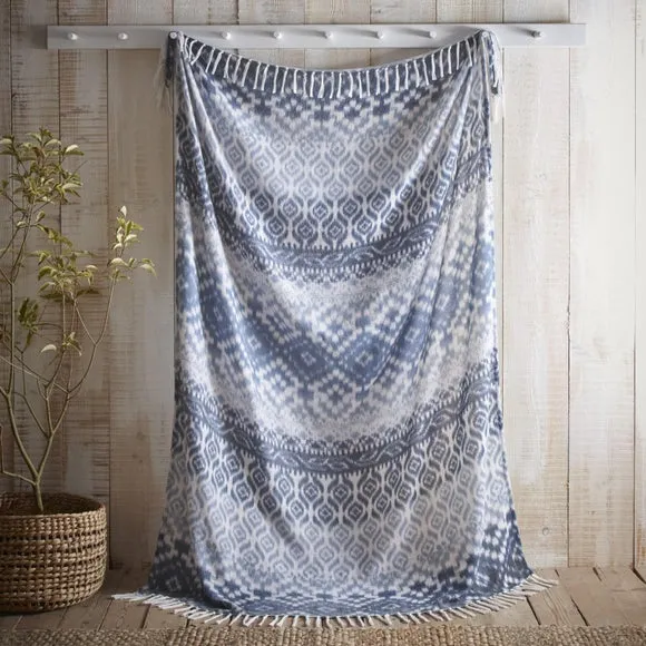 Dreams n Drapes Sakari Bedspread
