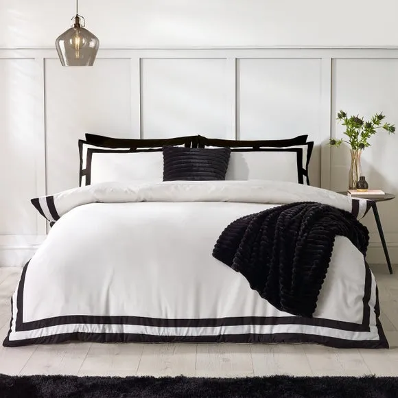 Catherine Lansfield So Soft Mono Panel Duvet Cover & Pillowcase Set 1
