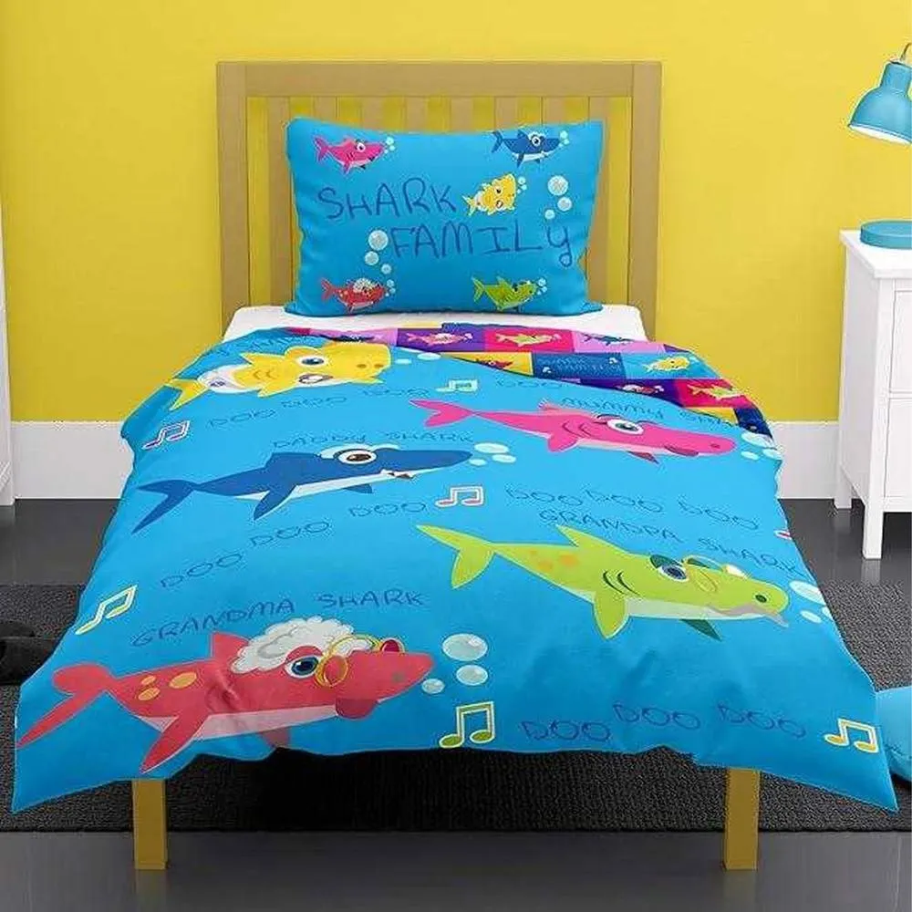 Baby Shark Doo Doo Reversible Duvet Cover Set in Bright Blue
