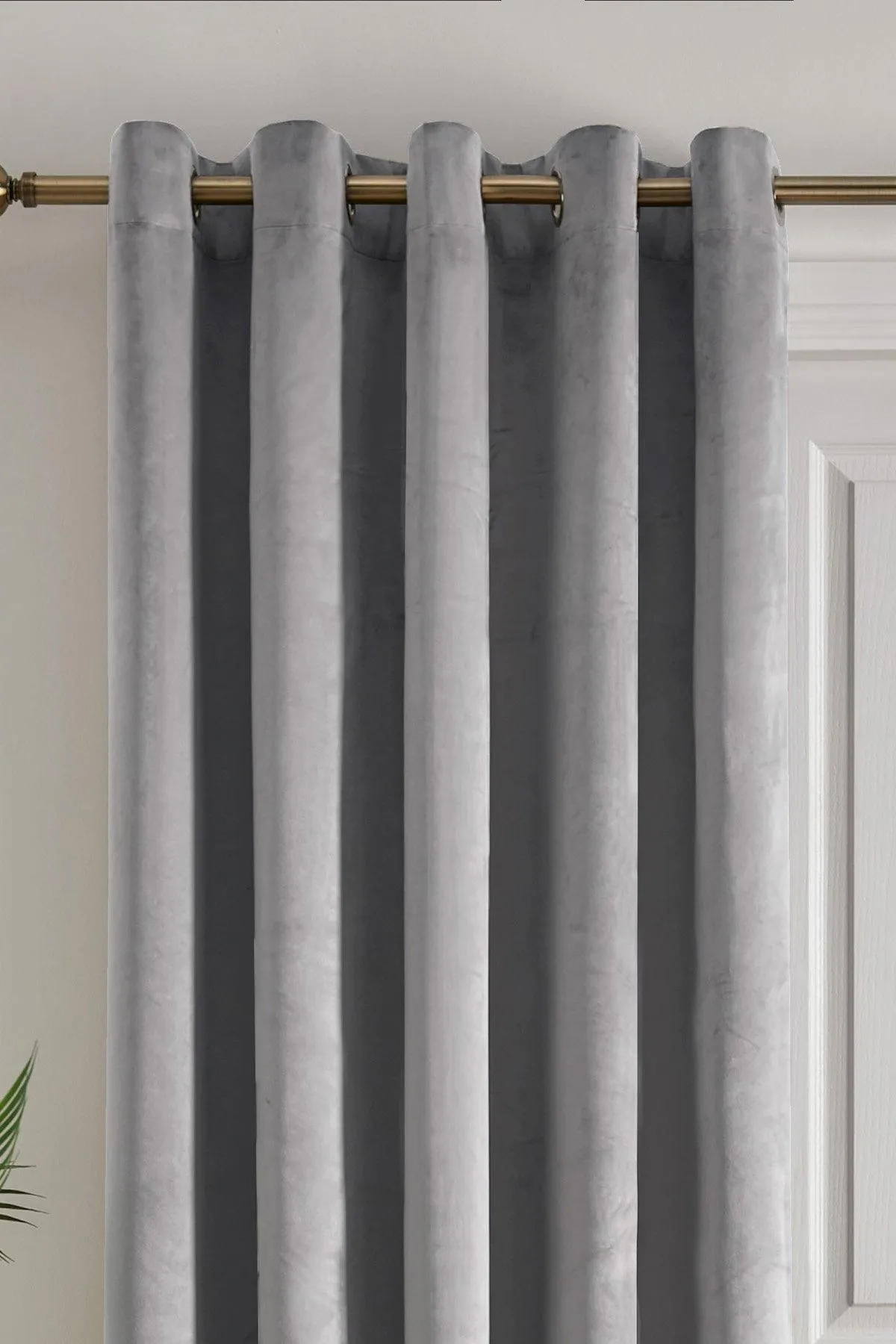 Laurence Llewelyn-Bowen 'Montrose' Velvet Blackout Eyelet Single Panel Door Curtain in Silver 2