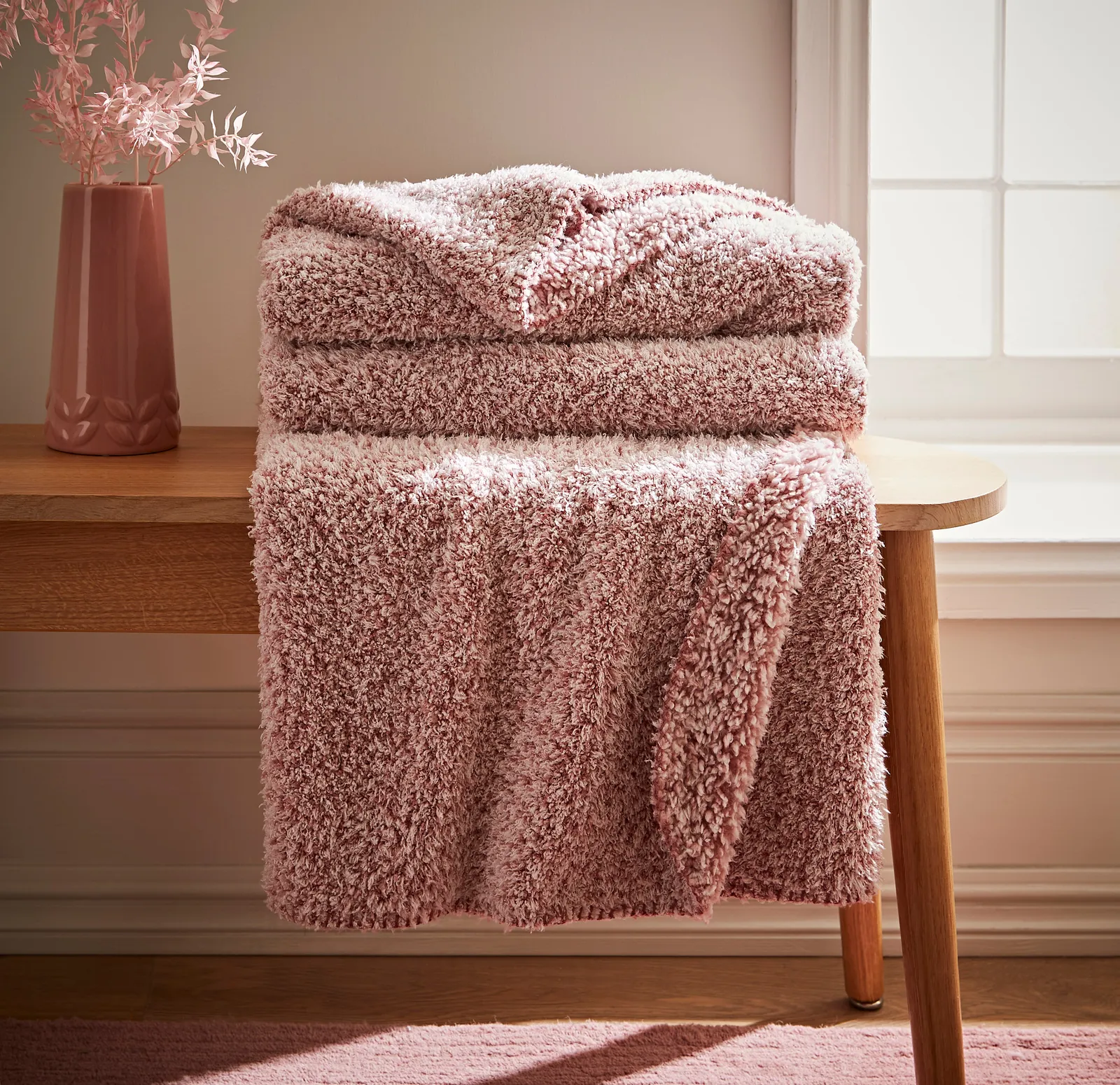 Teddy Bear Soft Marl Throw Pink
