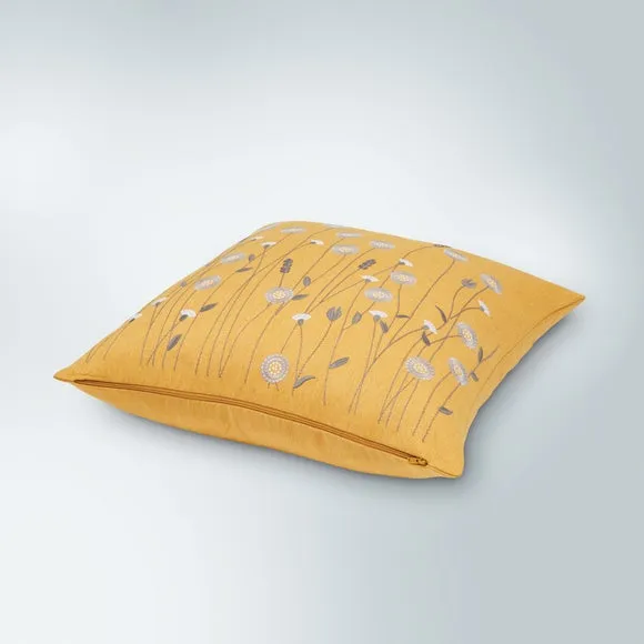 Scandi Floral Cushion 3
