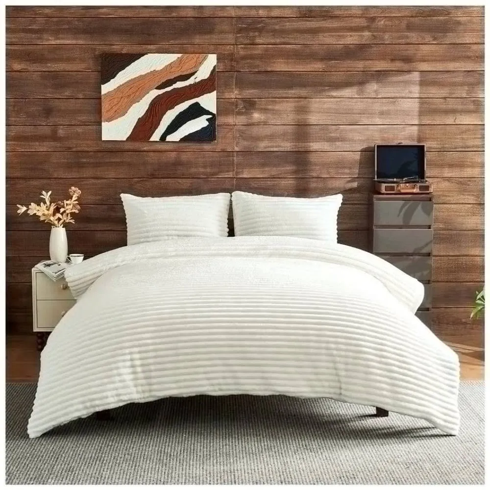 HOME LUXE INTERIOR Plush Faux Fur Chunky Ribbed Faux Fur White Bedding Duvet Set - King