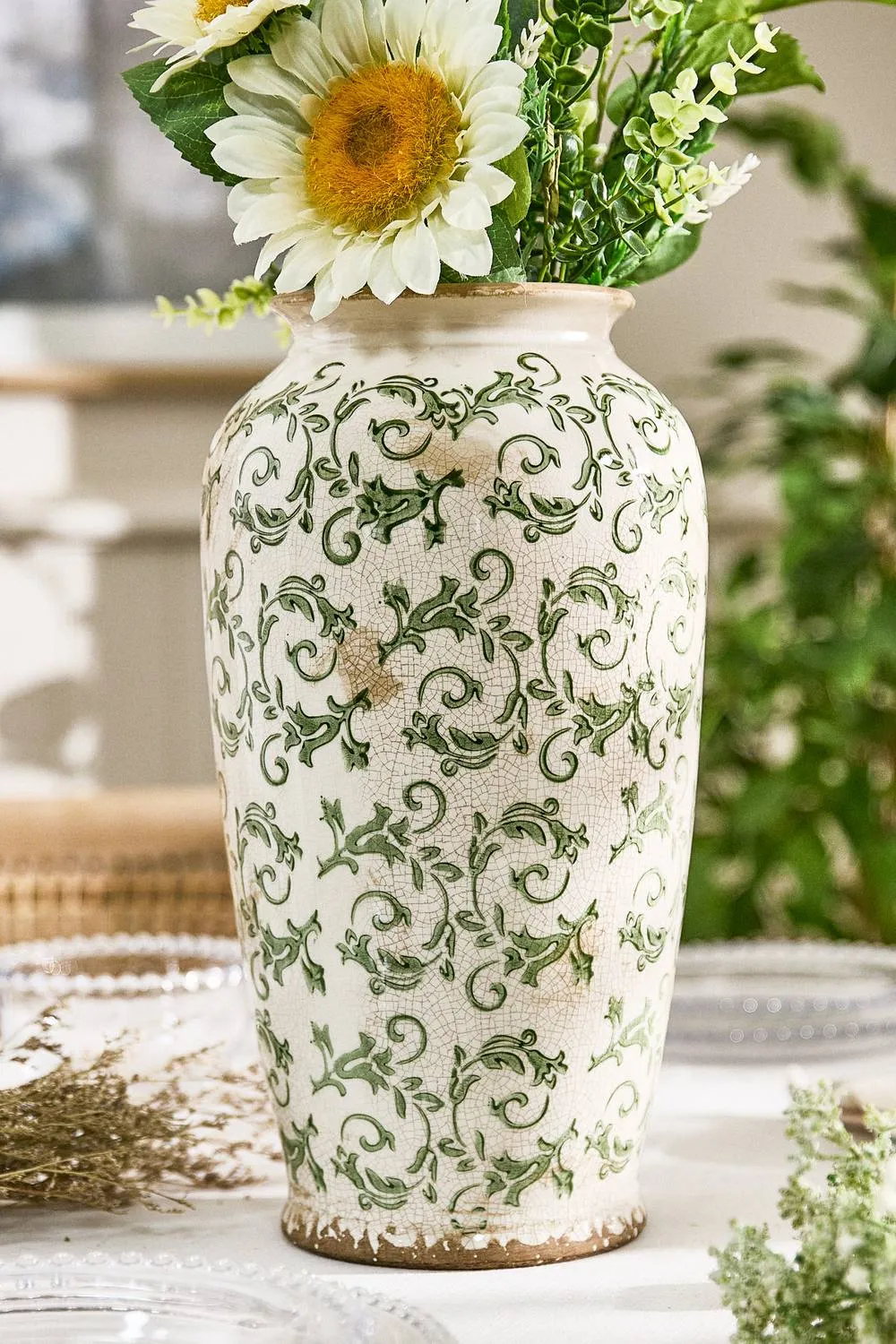 Dibor Set of 2 Vintage Luxury Irina Green Botanical Flower Urn Vase in Cream 2