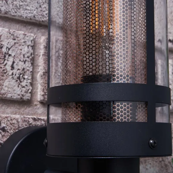 Gada Industrial Outdoor Wall Light 2
