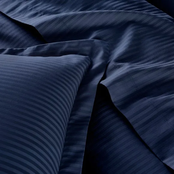 Hotel Cotton Stripe 400 Thread Count Flat Sheet 3