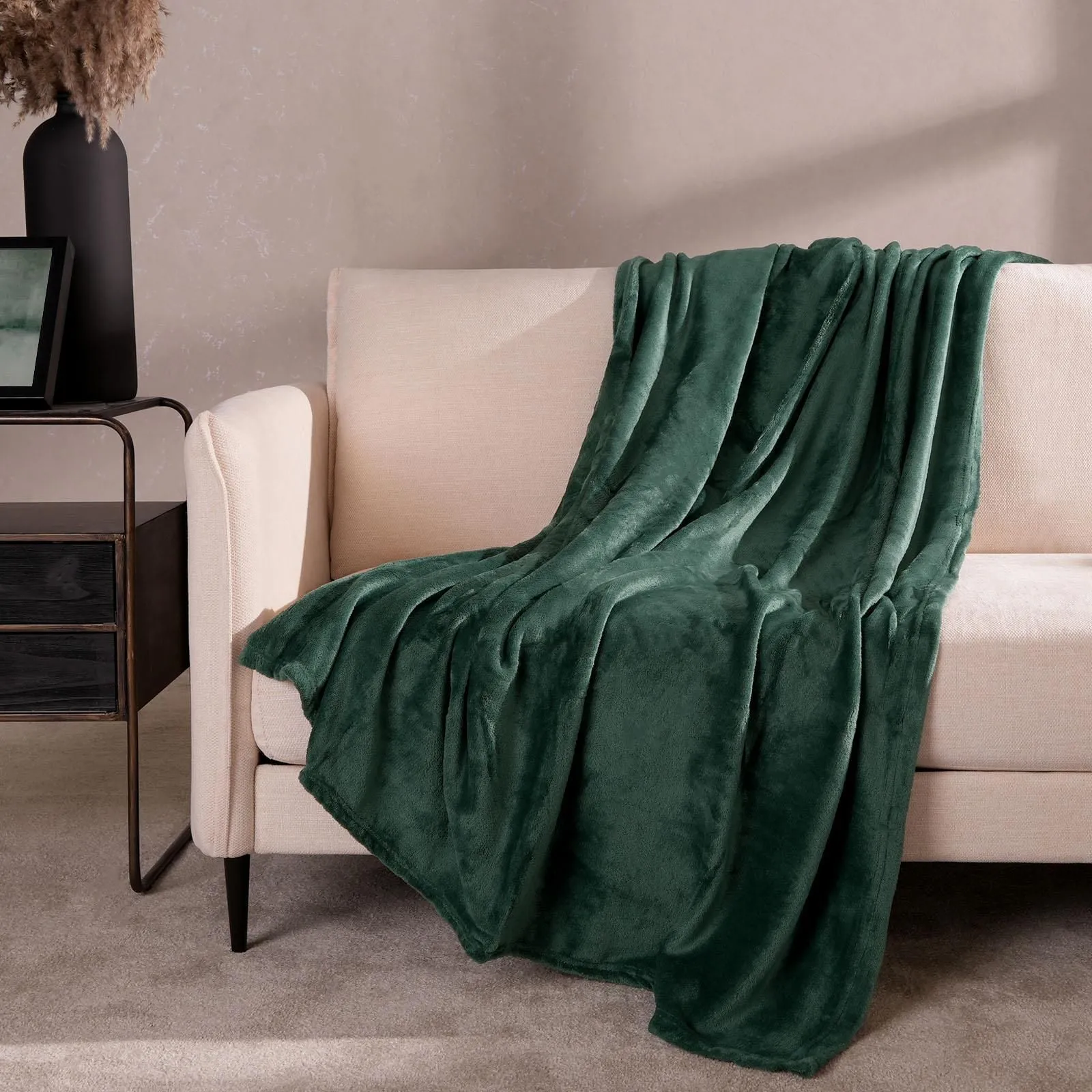 OHS Ultra Soft Blanket Throw Warm Flannel Fleece in Green