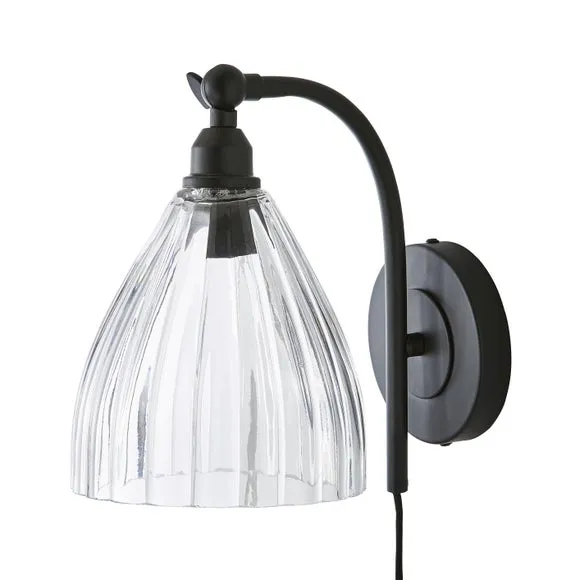 Churchgate Allexton Plug In Wall Light 5