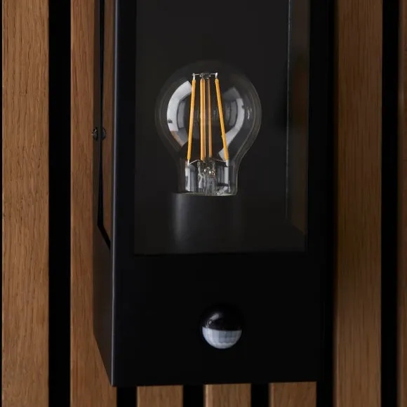 London PIR Wall Light 3