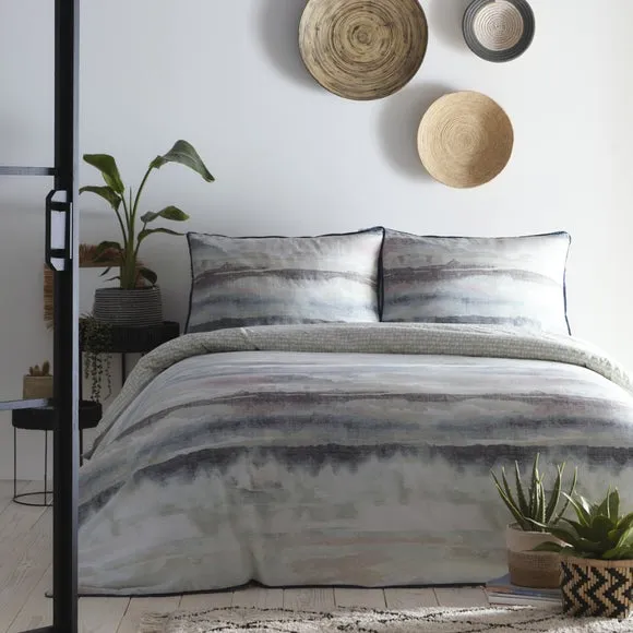 Appletree Landscape 100% Cotton Duvet Cover and Pillowcase Set 1