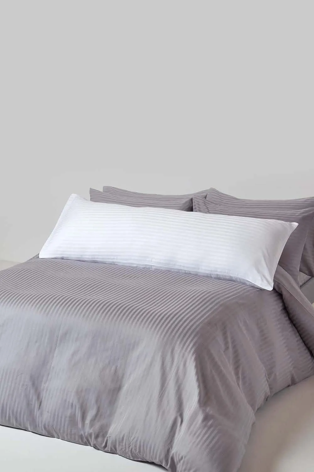 Homescapes Egyptian Cotton Ultrasoft Body Pillowcase 330 TC in White 2
