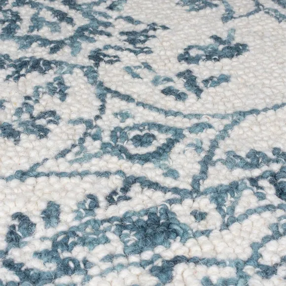 Yasmin Traditional Wool Rug 3