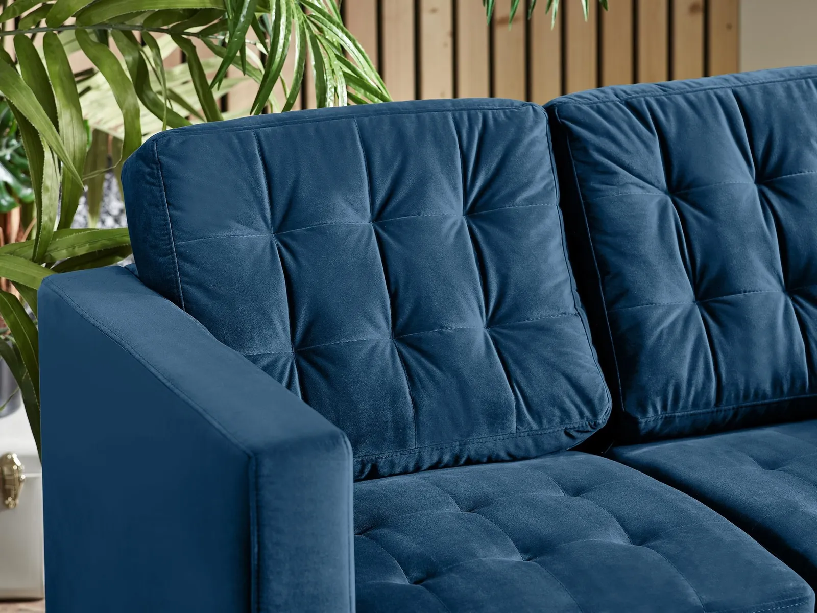 FurnitureboxUK Jade 2-Seater Soft Touch Velvet Sofa With Solid Wood Frame in Navy 4