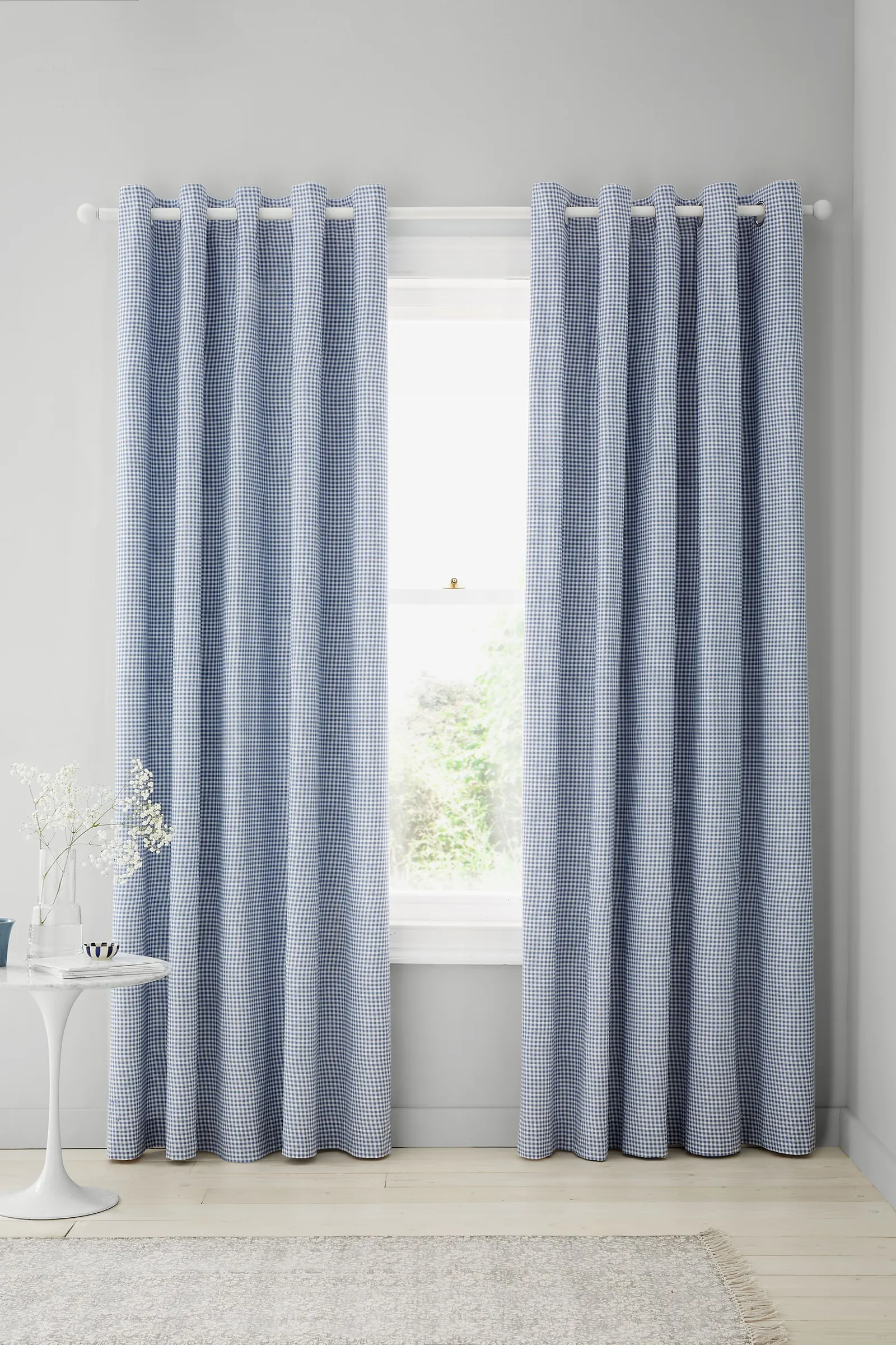 Catherine Lansfield 'Lucie Floral Frill' Fully Reversible Eyelet Curtains in Blue 2