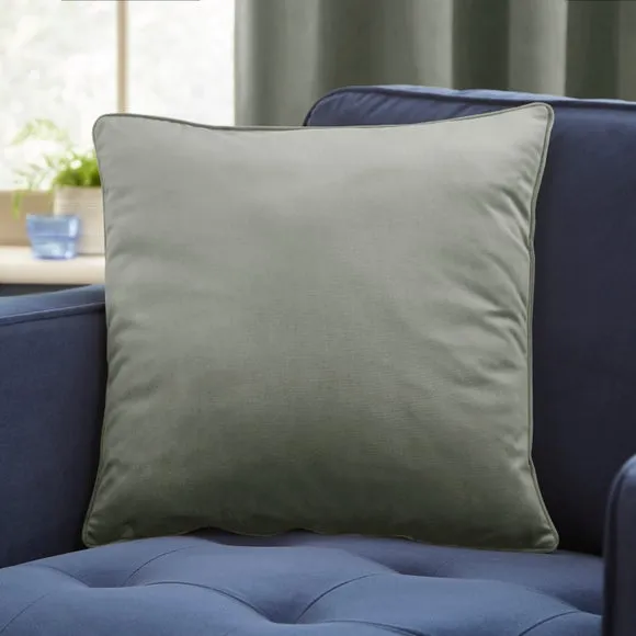 Luxe Velour Cushion 1