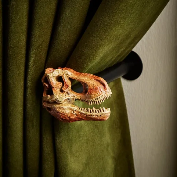 T-Rex Curtain Dresser 2