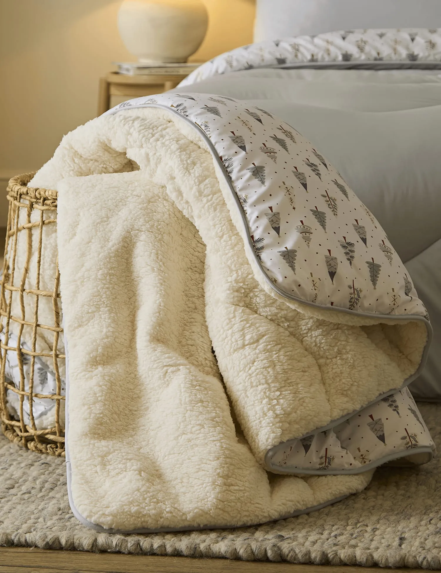 Nightlark Christmas Tree Sherpa Fleece 9 Tog Throw White