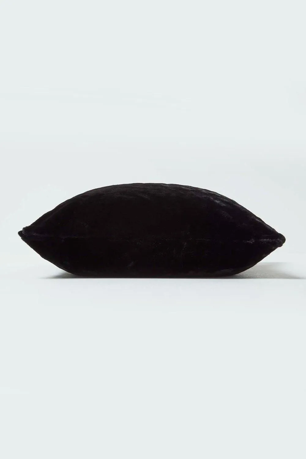 Homescapes Soft Touch Faux Fur Cushion 46 x 46 cm in Black 4