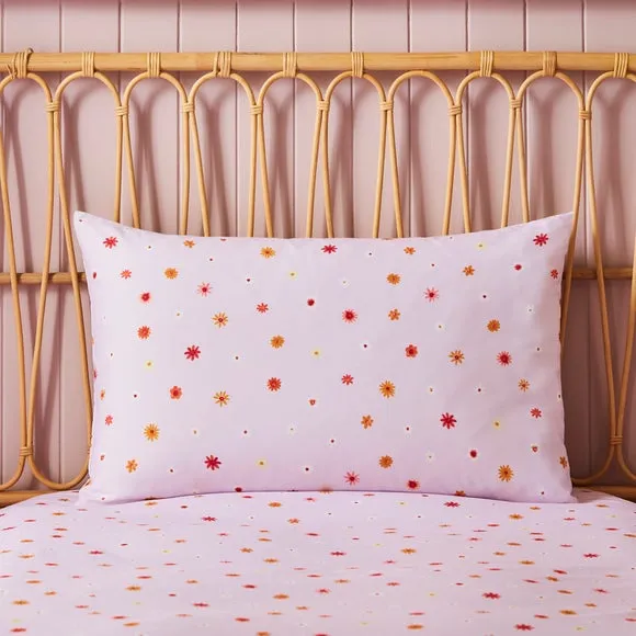 Daisy Ditsy Polycotton Duvet Cover & Pillowcase Set 2
