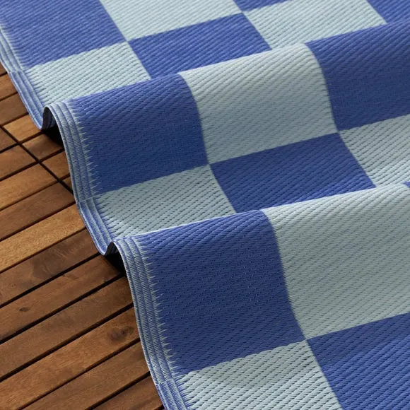 Furn. Checkerboard Indoor Outdoor Rug 3