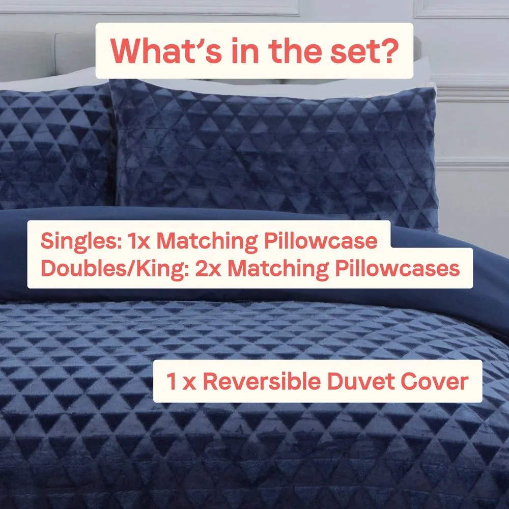 Rapport Home Diamond Cut Teddy Polyester Fleece Duvet Cover Set with Pillowcase in Navy 4