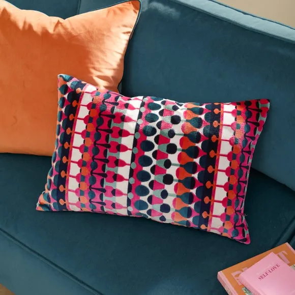 Furn. Metro Abstract Velvet Rectangle Cushion 1