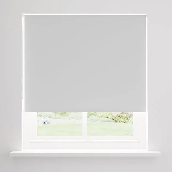 Blackout Moisture Resistant Roller Blind 2