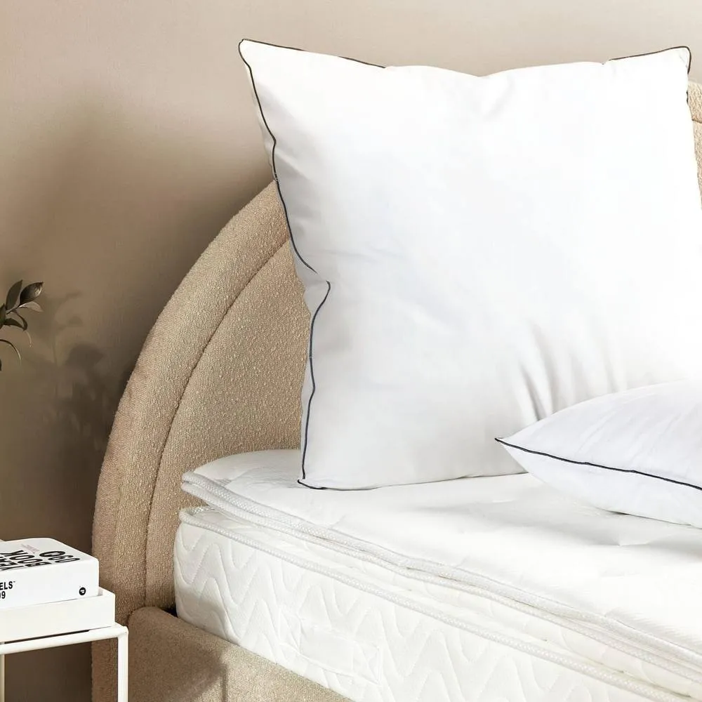 Wyld and Coco Pillow White Japara Cotton Cover Hypoallergenic Microfibre Fill