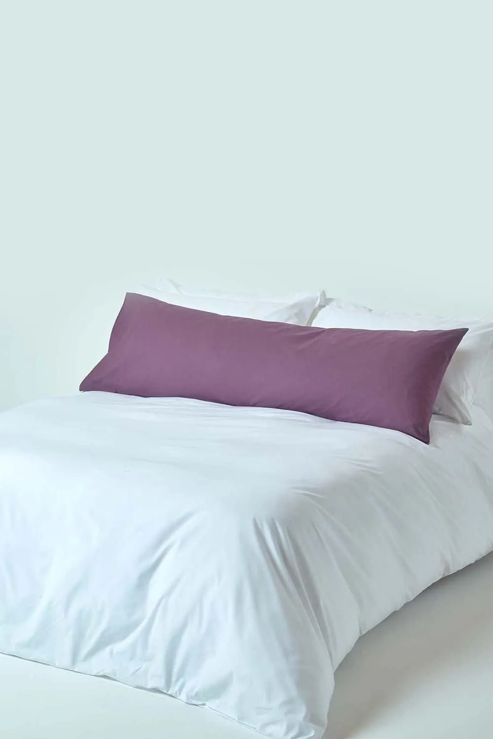Homescapes Egyptian Cotton Housewife Body Pillowcase 200 TC in Grape 2