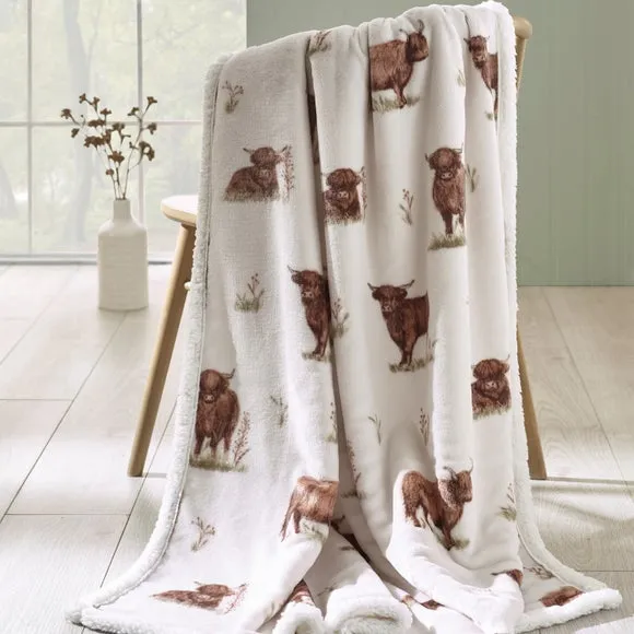 Catherine Lansfield Angus Highland Cow Throw Blanket 130cm x 170cm